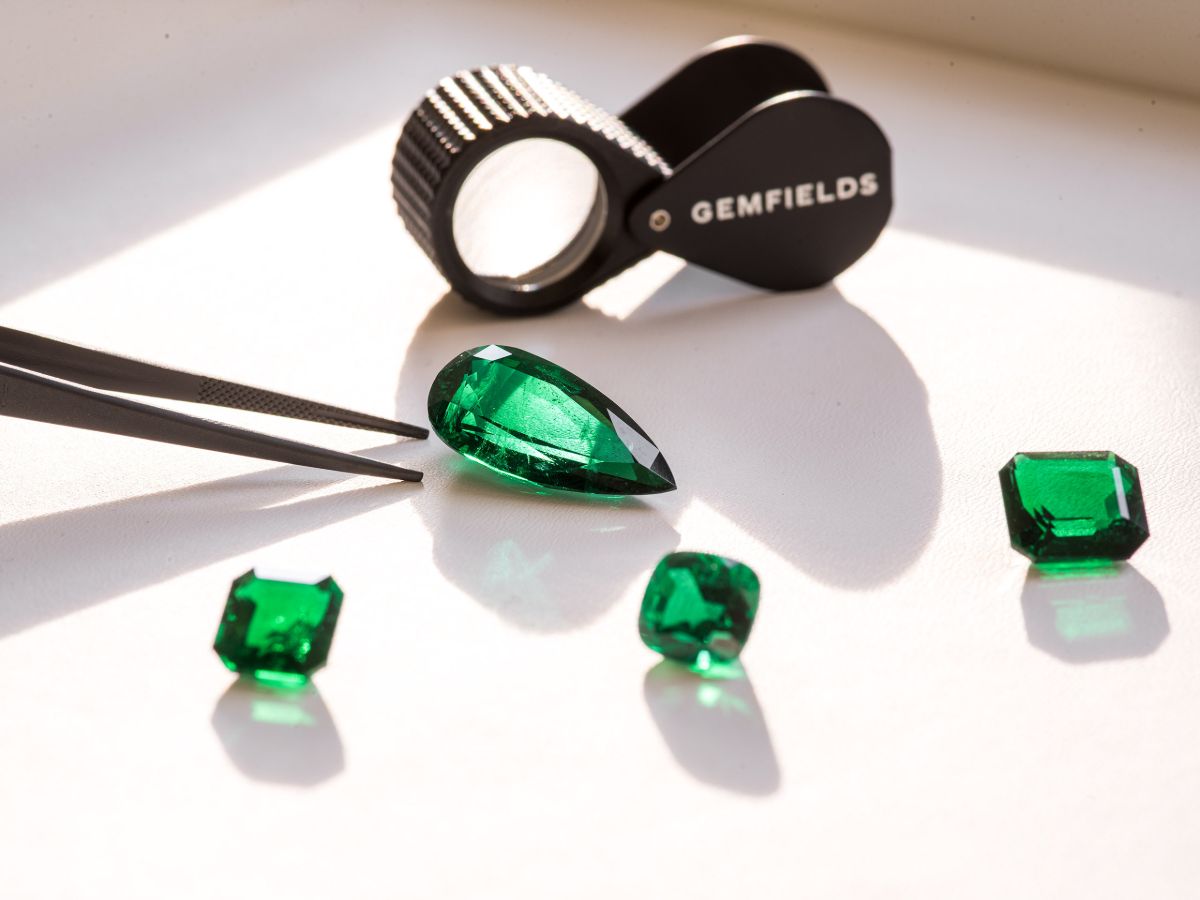 4 emeralds that represent Irish whiskey tradition